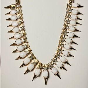 NWT Fashion Necklace